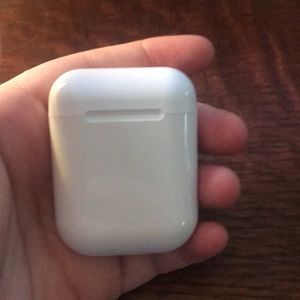 AirPods